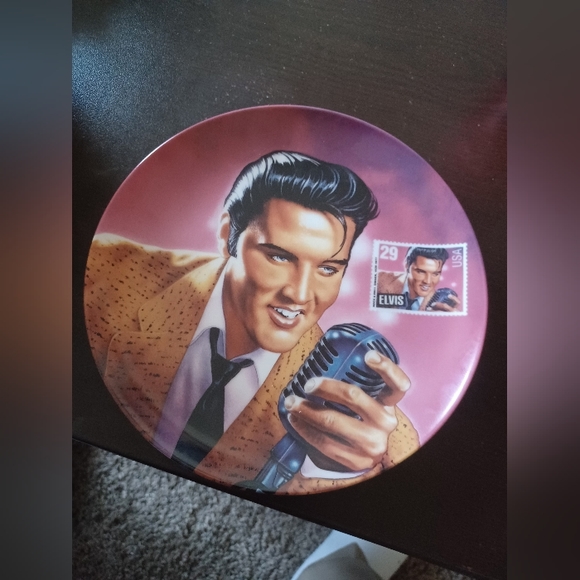 Lot of 5 Bradford Exchange Elvis Presley collectable plats. - Picture 6 of 13